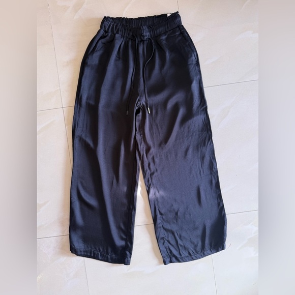 ZARA BLACK ELASTIC DRAWSTRING PALAZZO PANTS Satin pocket size S soft comfy - Picture 8 of 9